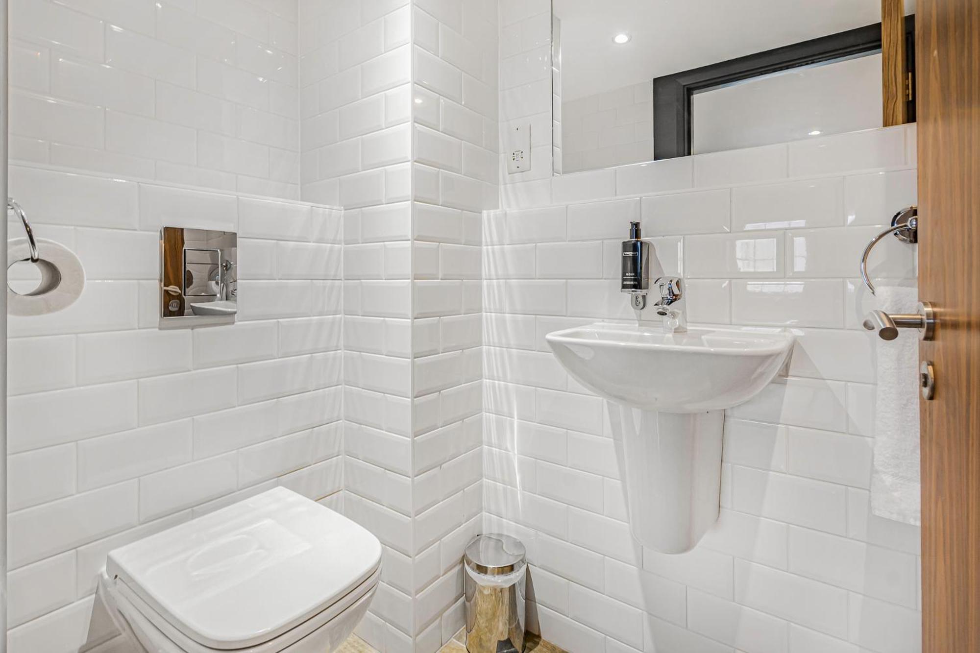 Large Double Room Mezzanine Room
