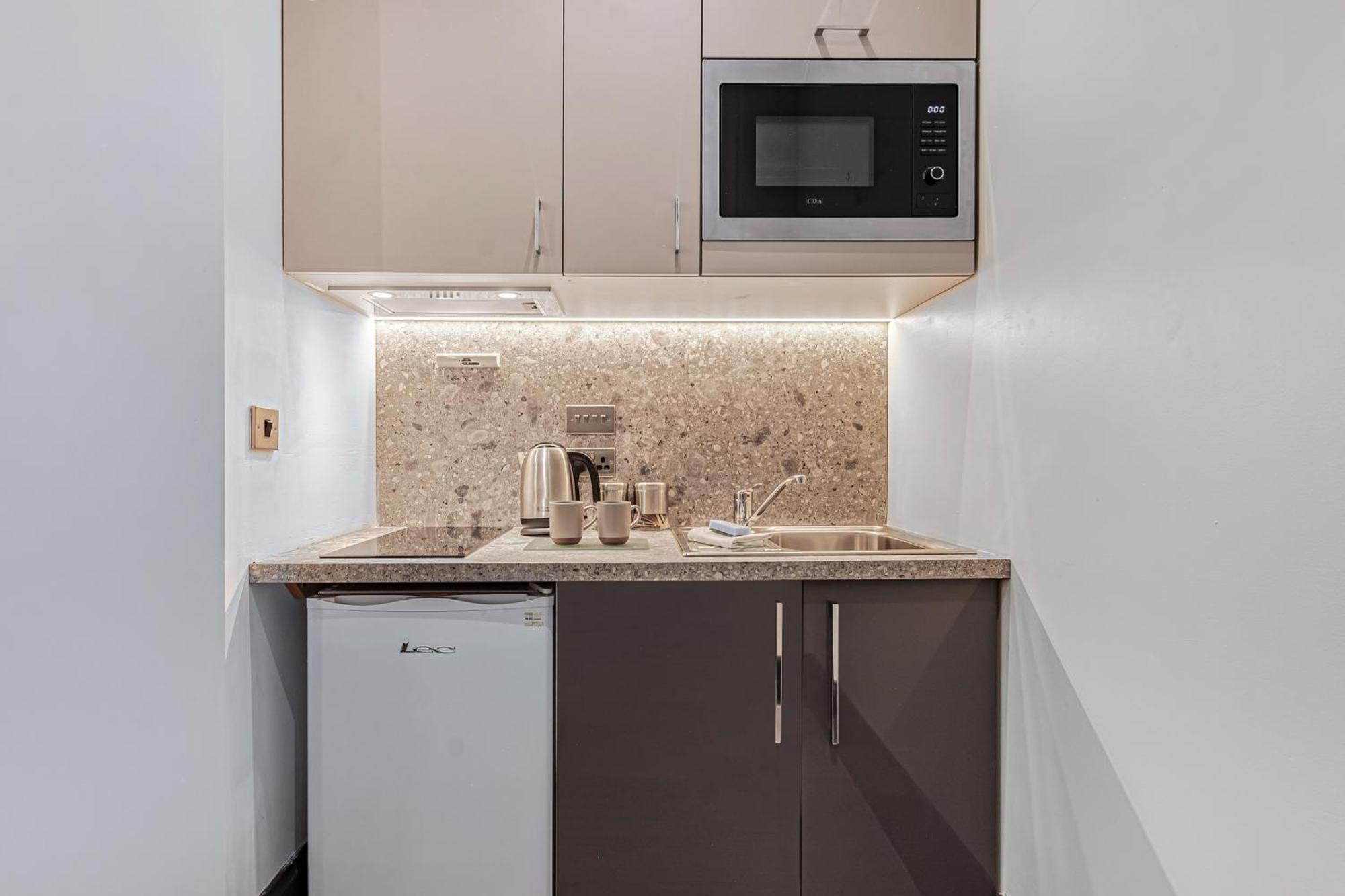 Executive Double Room Apartment Non-Smoking