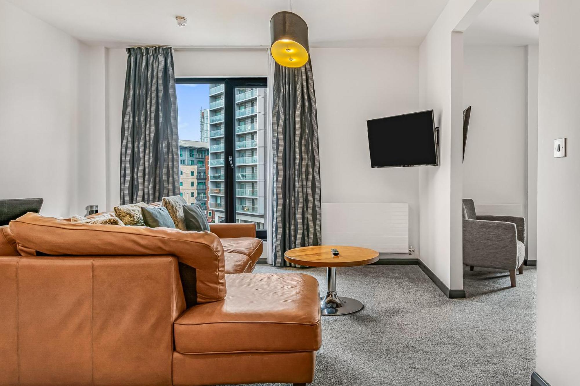 Deluxe Suite