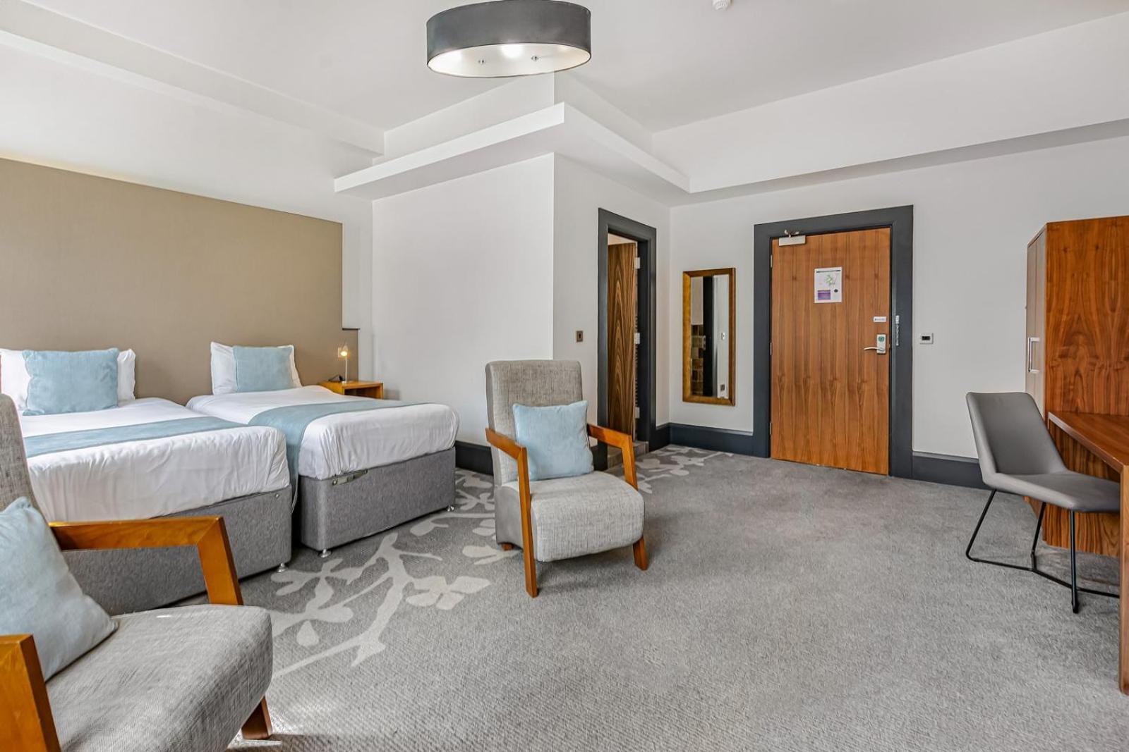 Deluxe Apartment