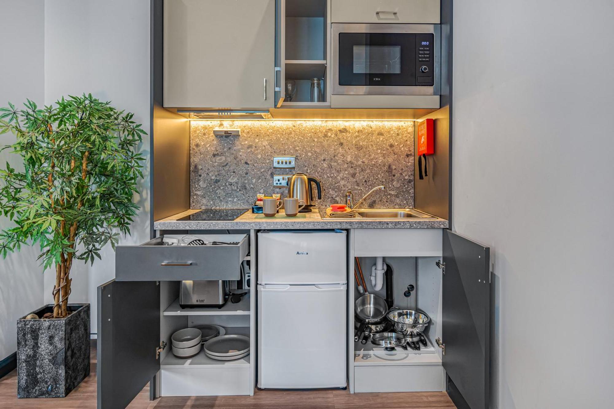 Deluxe Suite